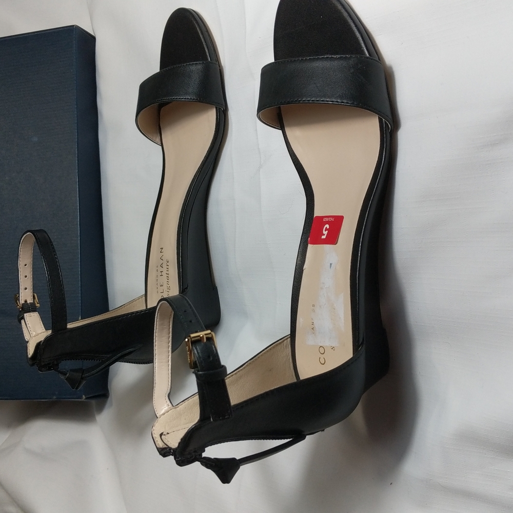 NIB Cole Haan Adderly Wedge Black Leather Ankle Strap Sandal Sz 5